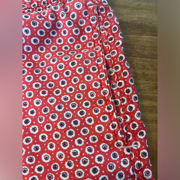 Abercrombie and Fitch Men’s Red Patterned Board Shorts size XL. - Picture 5 of 7